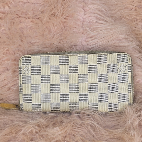 Louis Vuitton Damier Azur Zippy Wallet - Picture 1 of 16